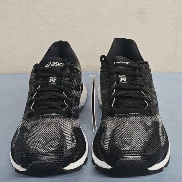 NEW ASICS Gel Nimbus 19 Black Onyx Silver Womens 7 US Medium 38 EUR T750N - Picture 9 of 10